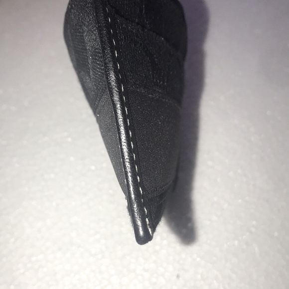 Coach Black and Silver card holder keychain - Picture 10 of 10